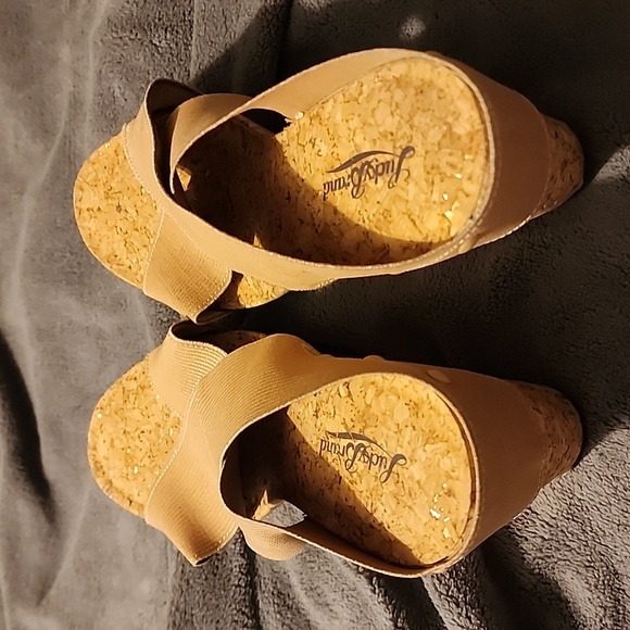 Lucky Brand Cork Wedge Sandals - Picture 3 of 6